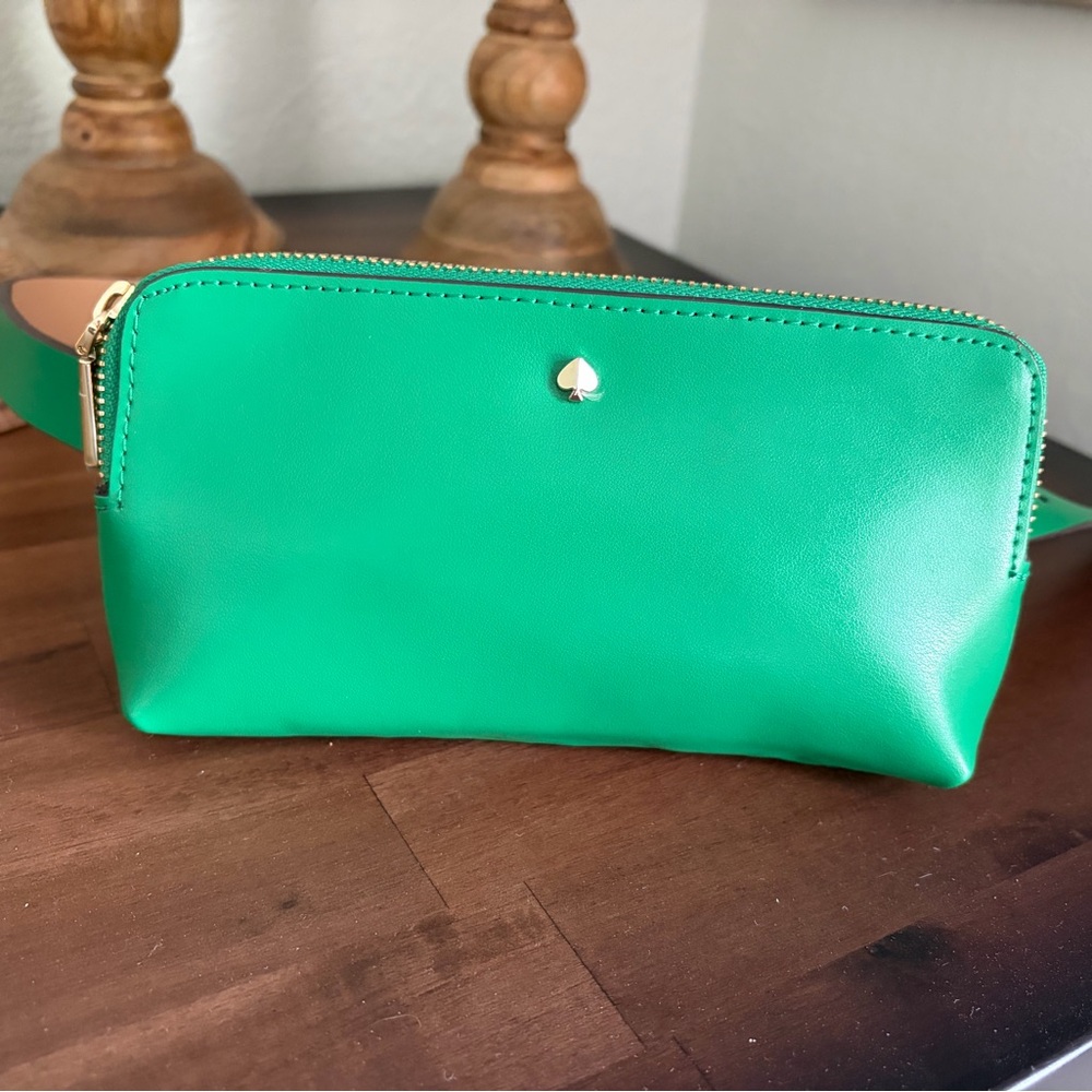 NWT Kate Spade green Belt Bag Large S/M